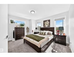 Primary Bedroom - 7513 89 St Nw, Edmonton, AB T6C0J4 Photo 6