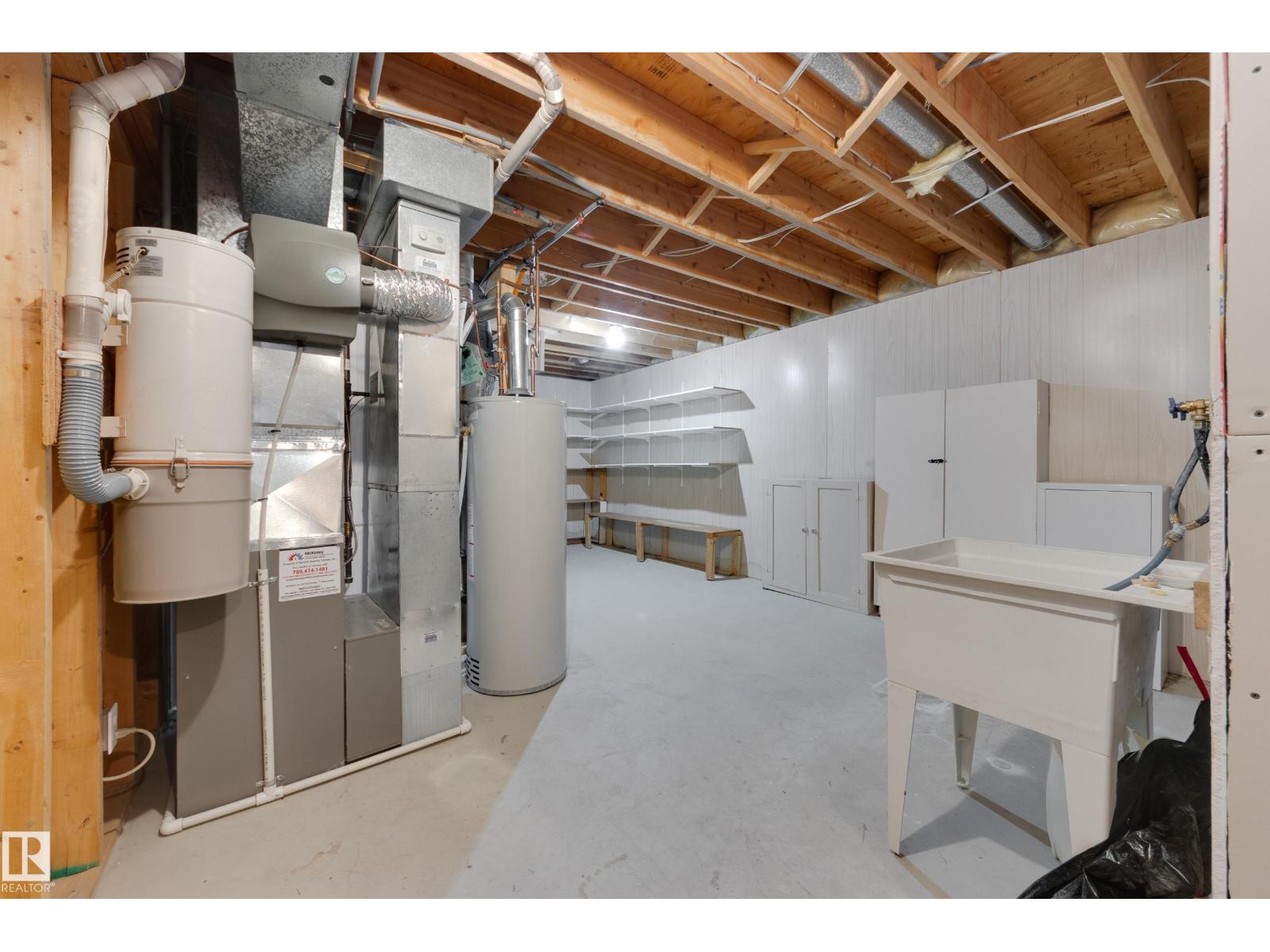 #6 9704 165 ST NW - 28