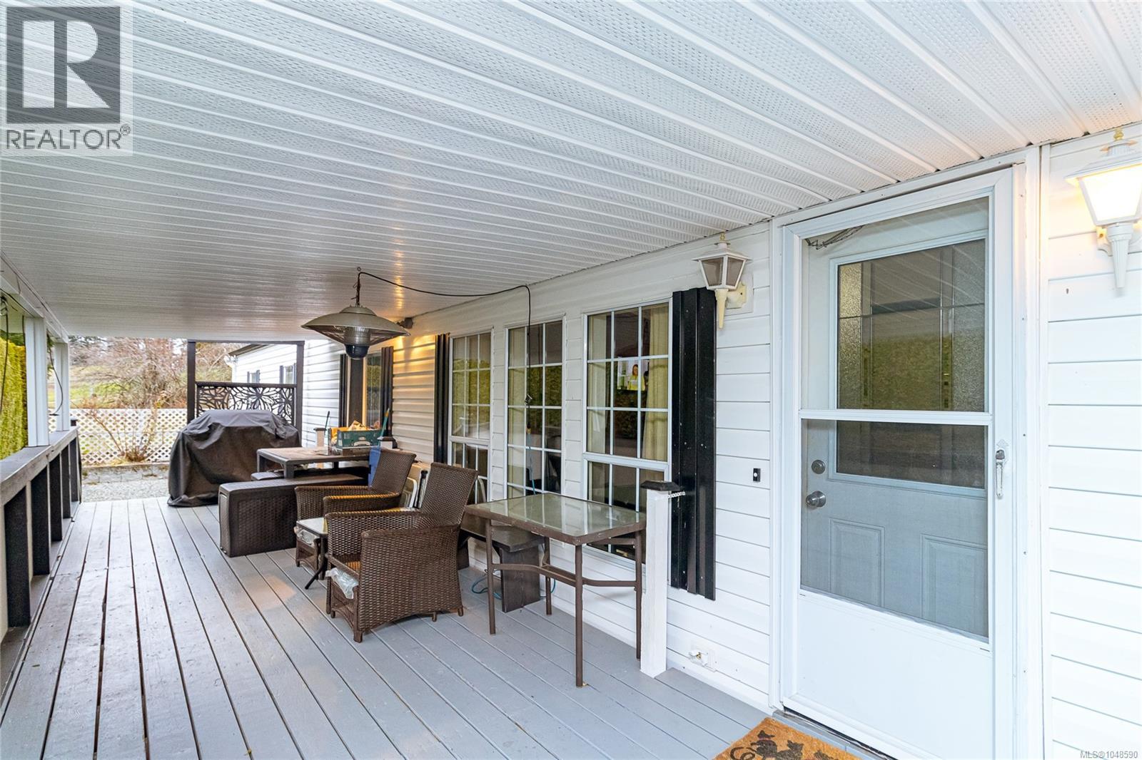 1071 Bourban Rd - Image 27