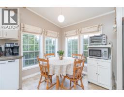 1071 Bourban Rd, Mill Bay, BC V0R2P2 Photo 11