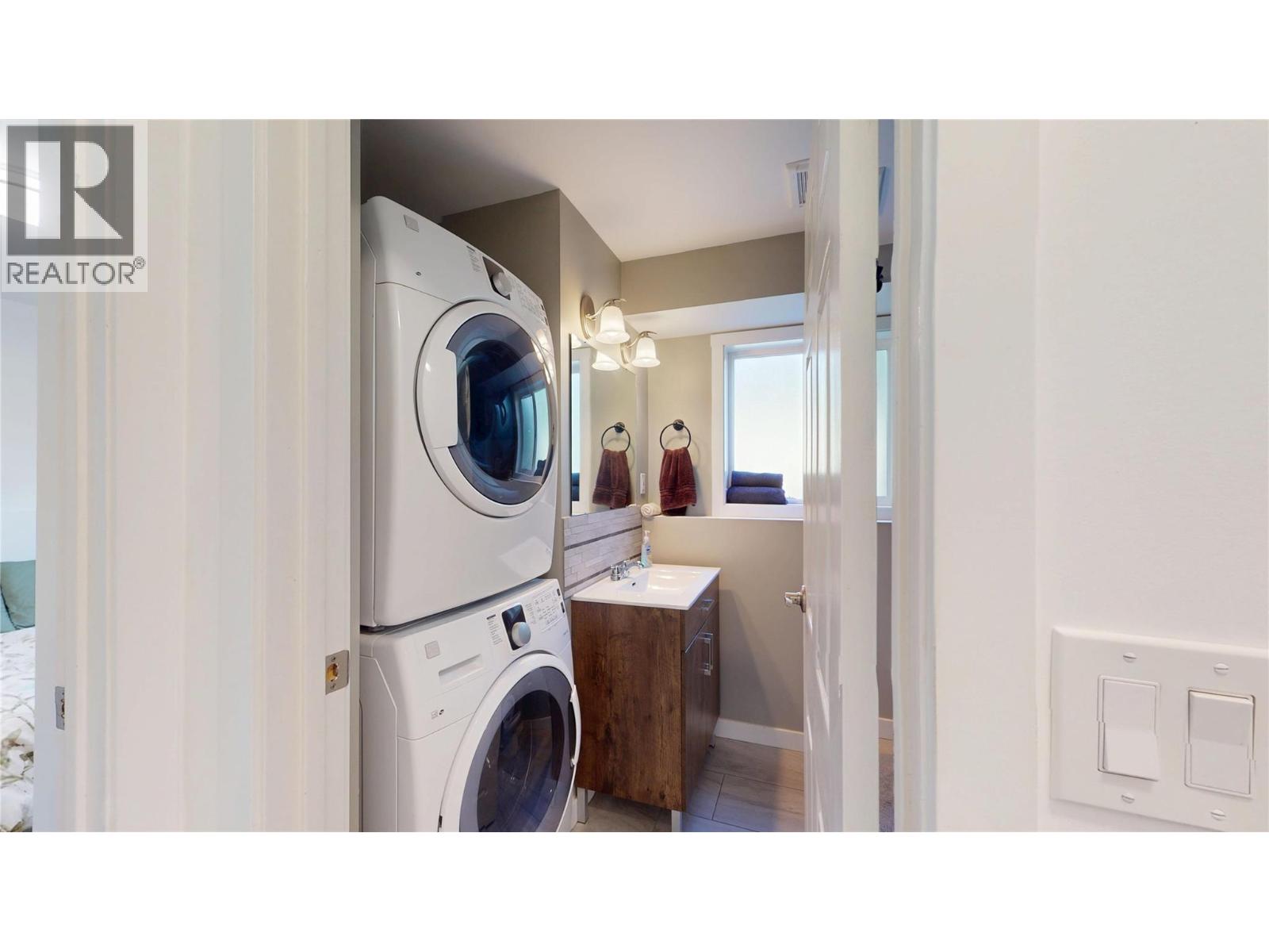 6160 Davies Crescent - 26