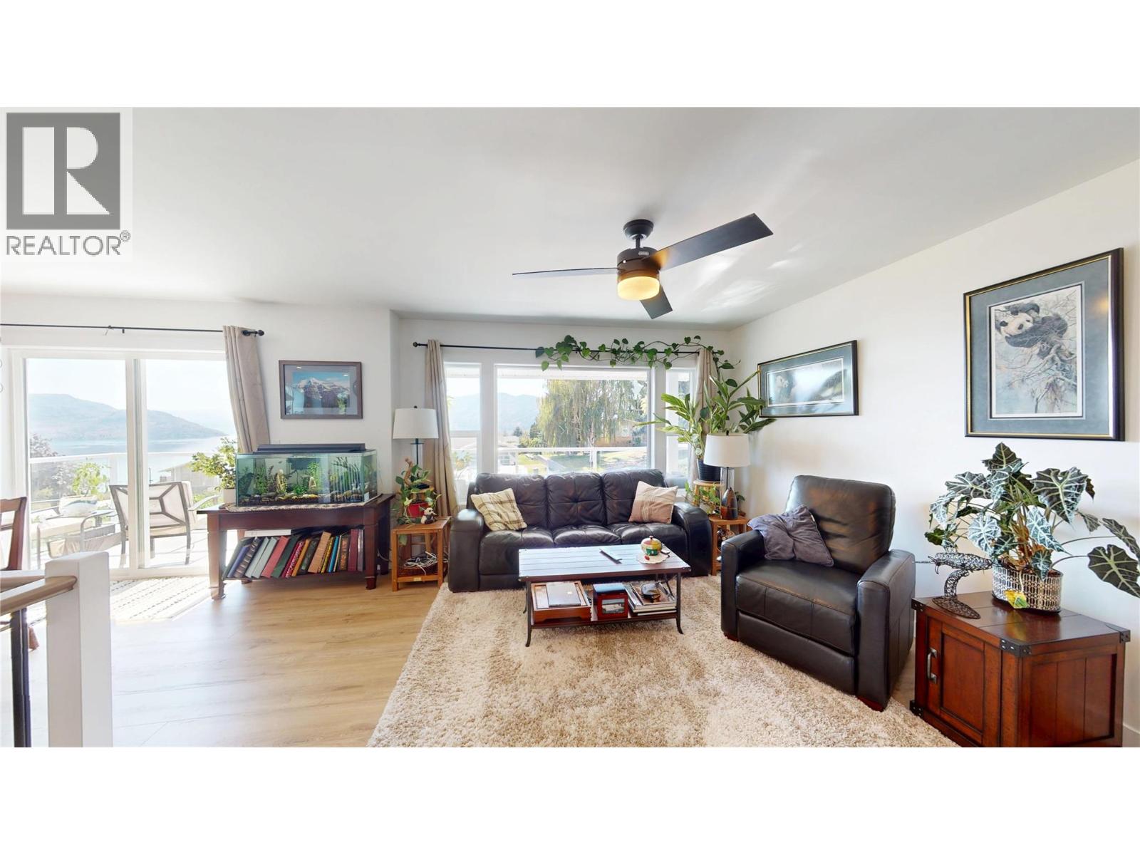 6160 Davies Crescent - 13