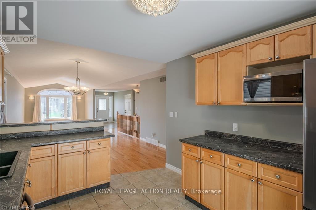 15 LANDON AVENUE - 15