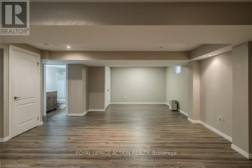 15 LANDON AVENUE - 28