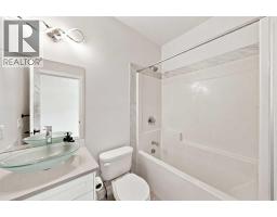 Bedroom - 123 Dawson Harbour Court, Chestermere, AB T1X1Z7 Photo 9