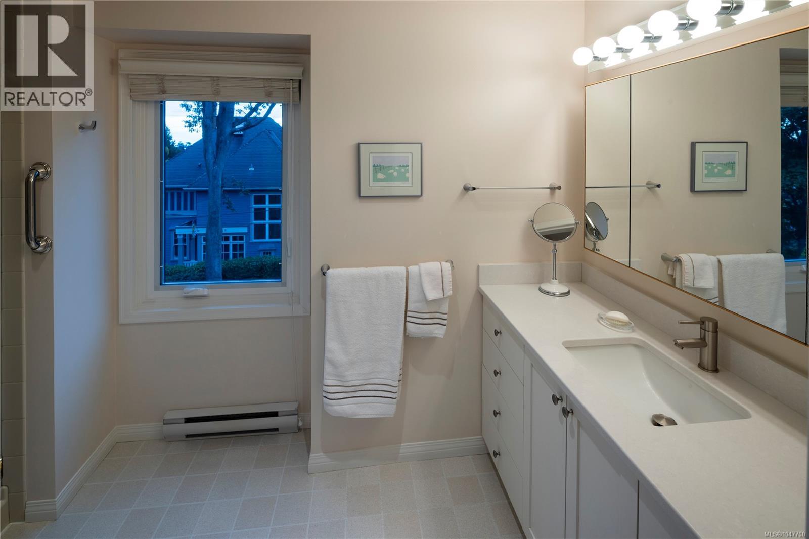 546 St. Charles St - 21