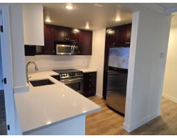 309 15111 Russell Avenue, White Rock, BC V4B2P4 Photo 6