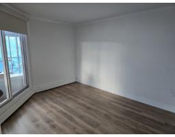309 15111 Russell Avenue, White Rock, BC V4B2P4 Photo 13