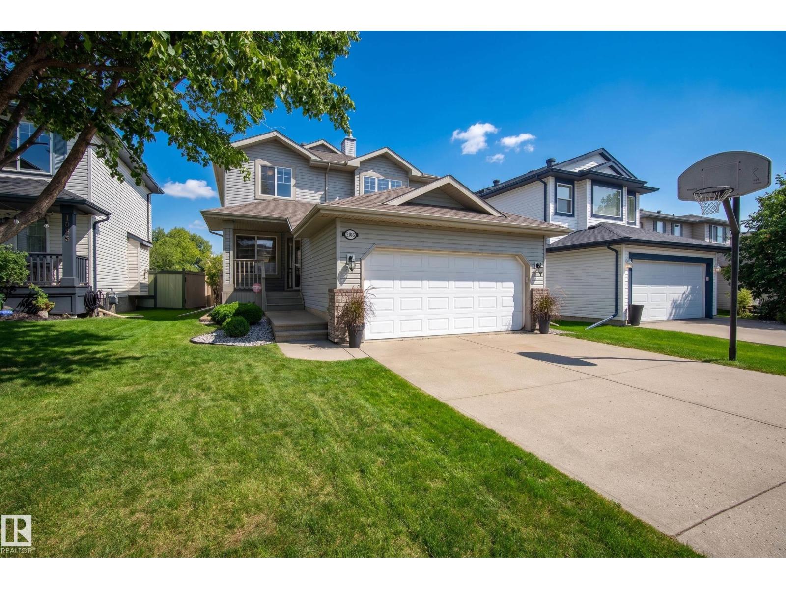 1341 BRECKENRIDGE DR NW, Edmonton, Alberta, T5T6M2