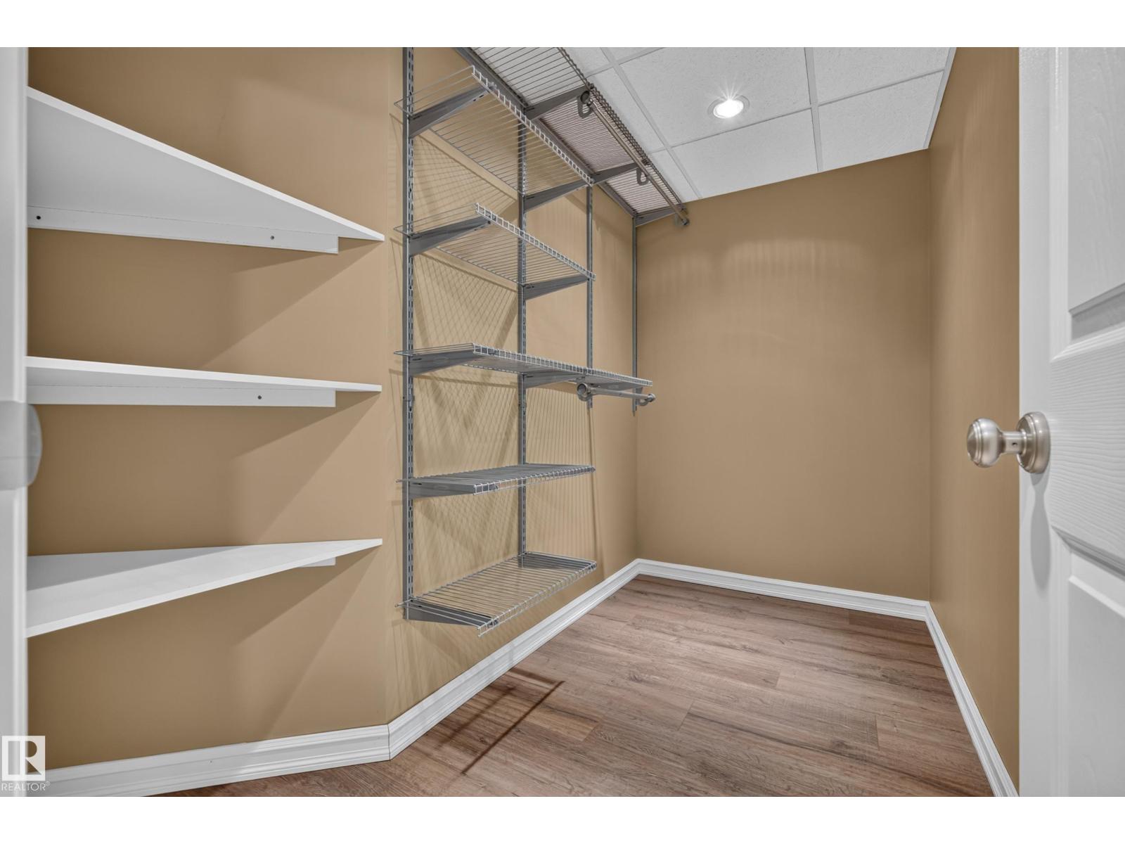 1341 BRECKENRIDGE DR NW - 41