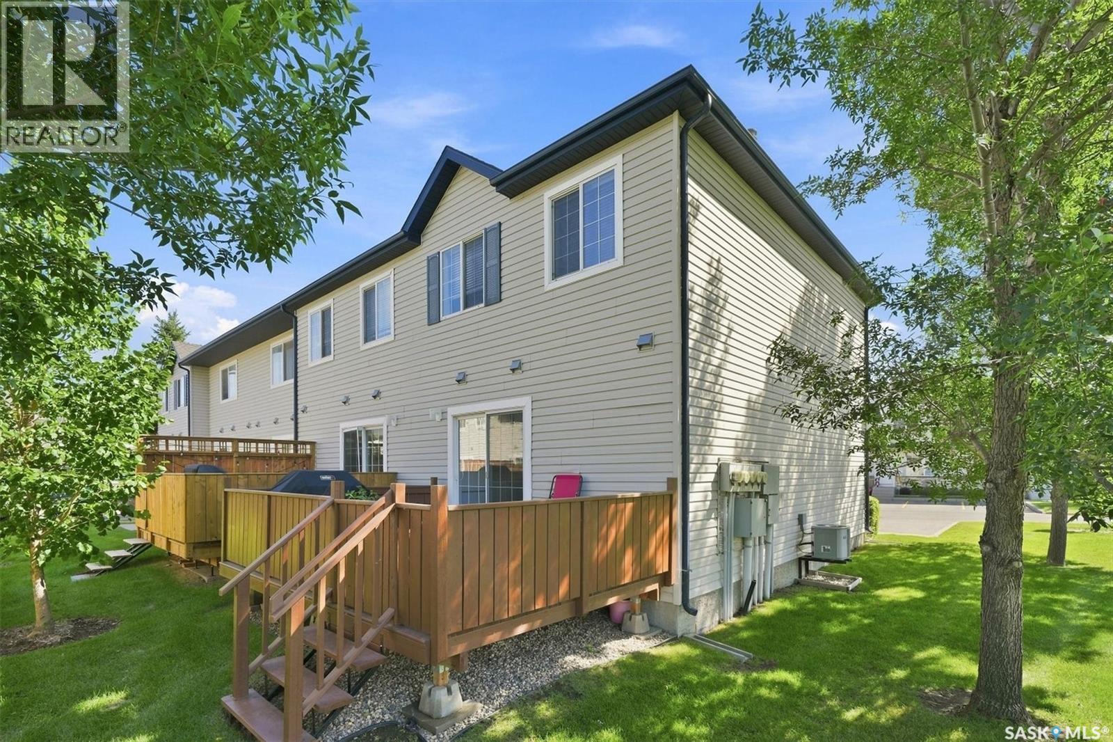 124 663 Beckett CRESCENT, Saskatoon, Saskatchewan, S7N4X2, Saskatoon, Saskatchewan — photo 3 of 5