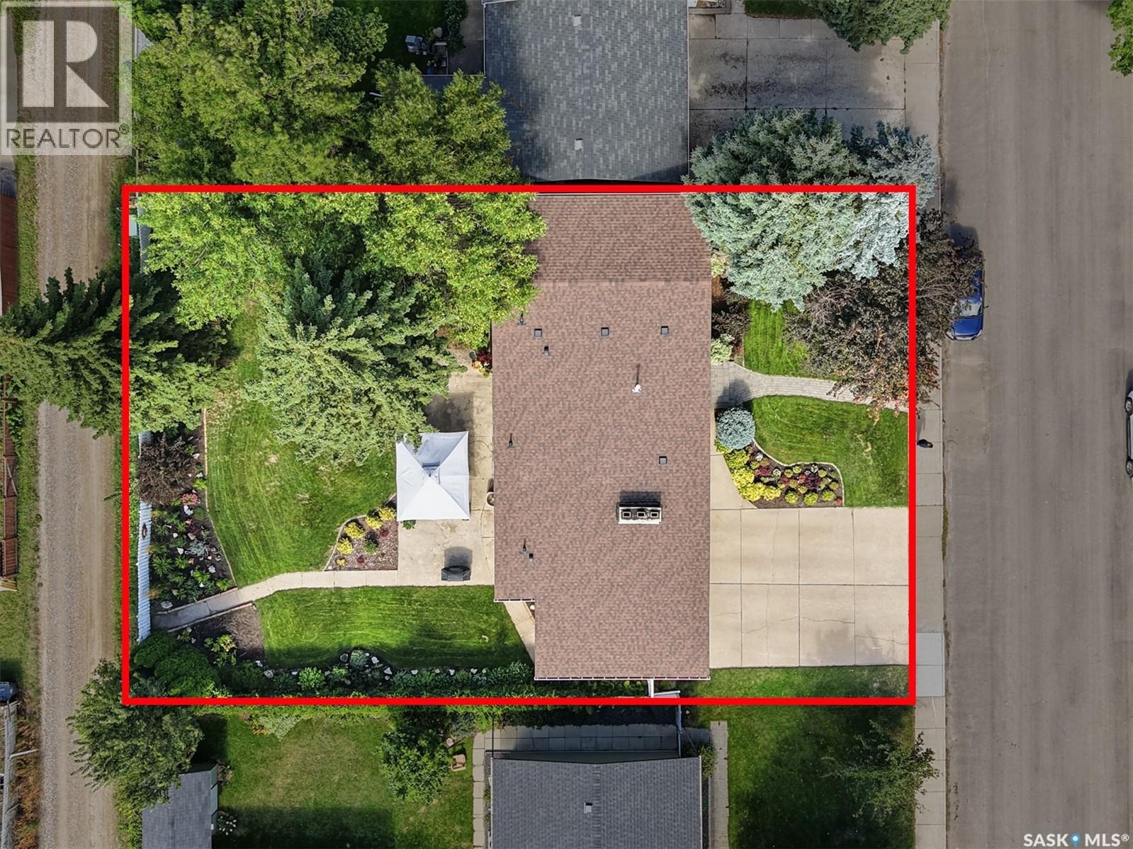 258 East PLACE - Image 47