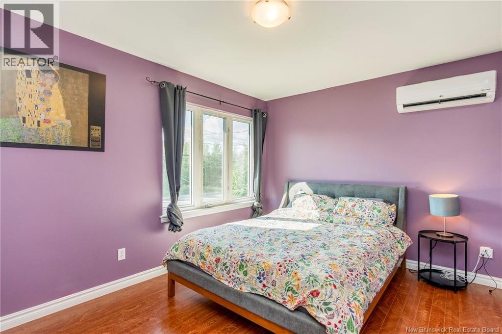 609 Salisbury Road - 13