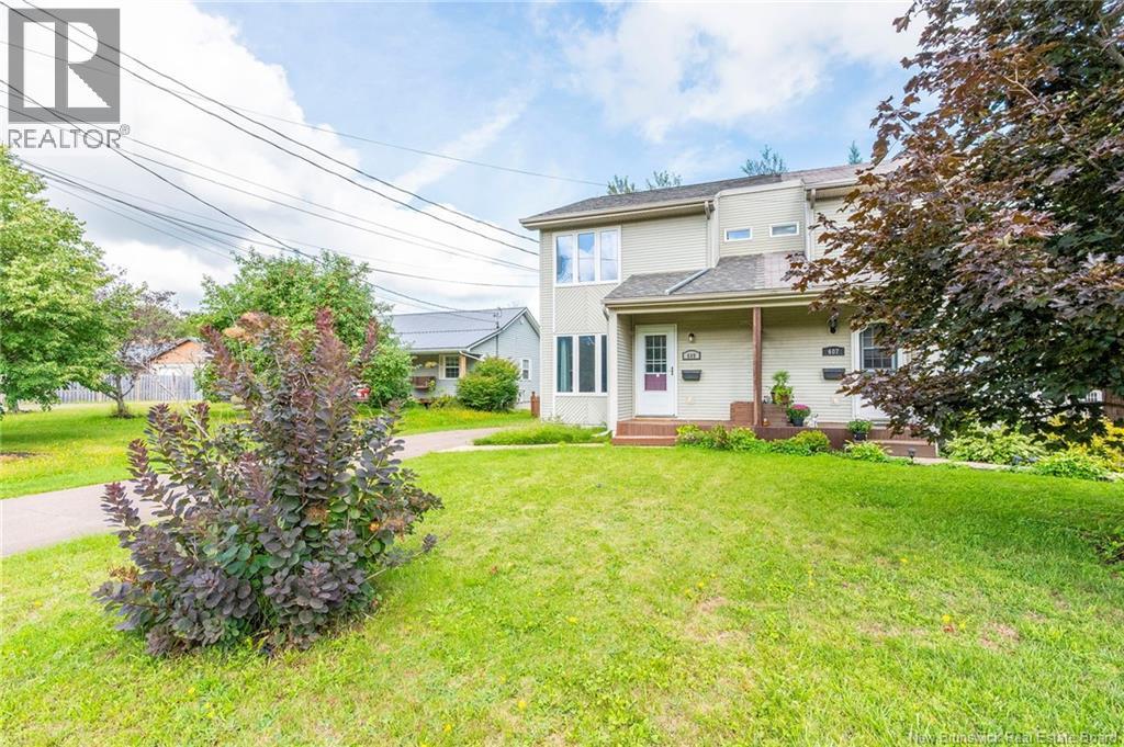 609 Salisbury Road - 30