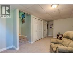 609 Salisbury Road, photo 22