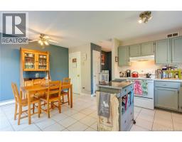 609 Salisbury Road, photo 9