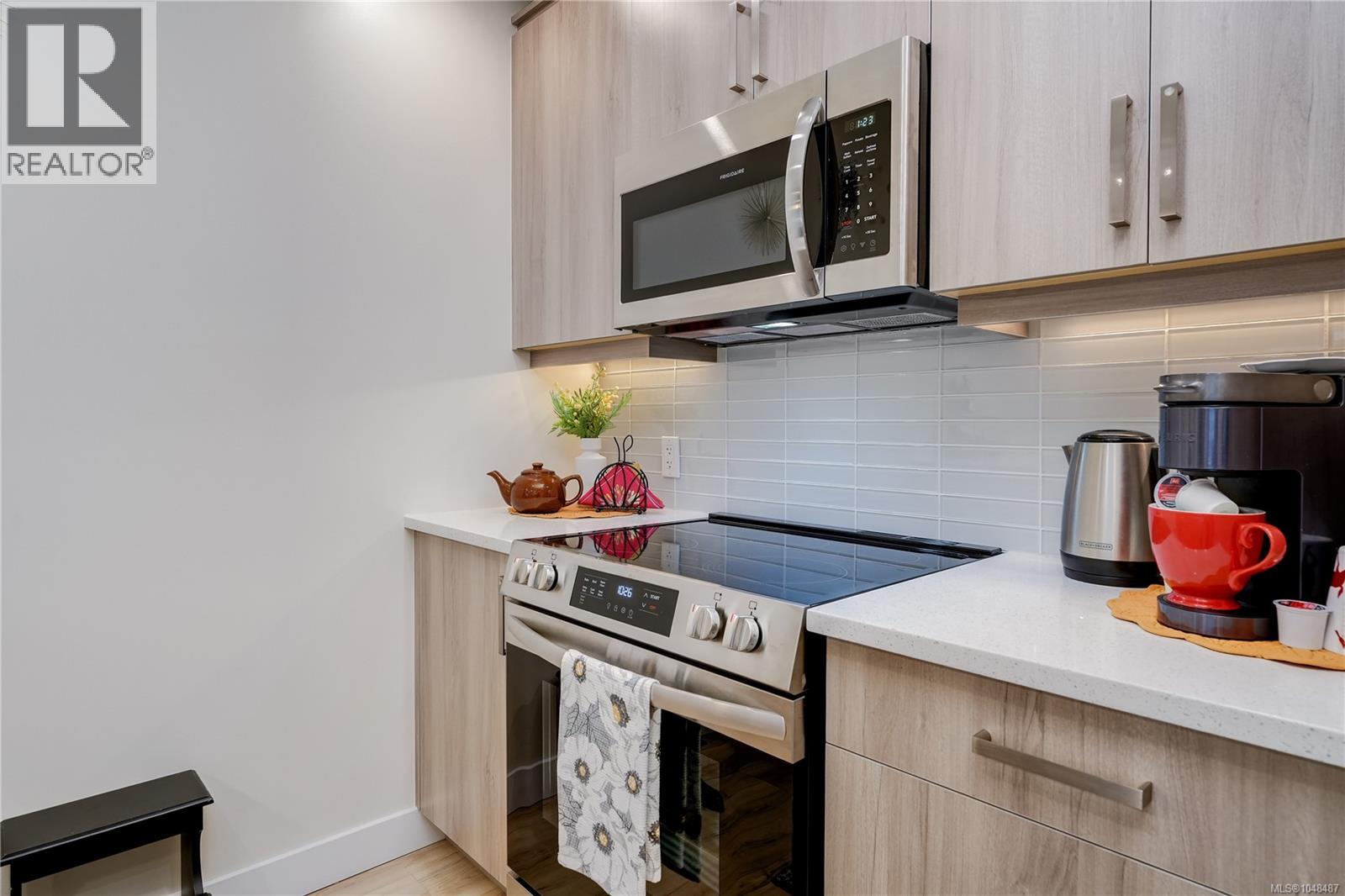 #303 918 Jenkins Ave - Image 9