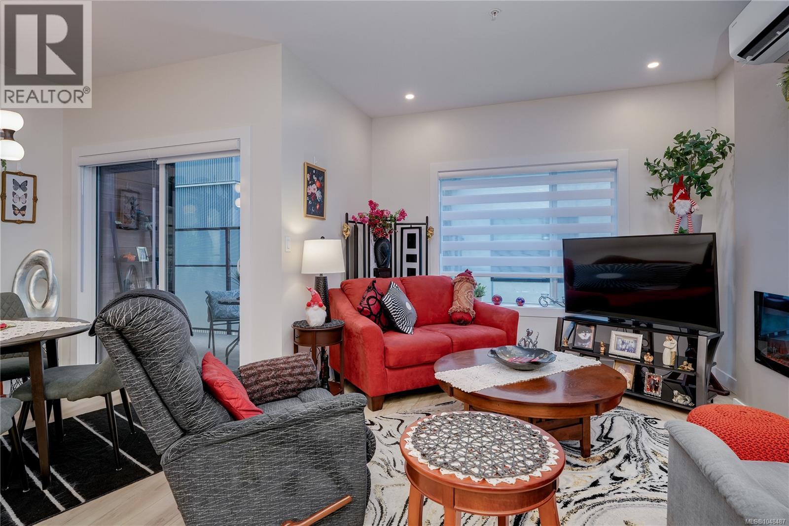 #303 918 Jenkins Ave - 3