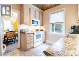 Kitchen - 310 Victoria Avenue, Chatham, ON N7L3A9 Photo 12