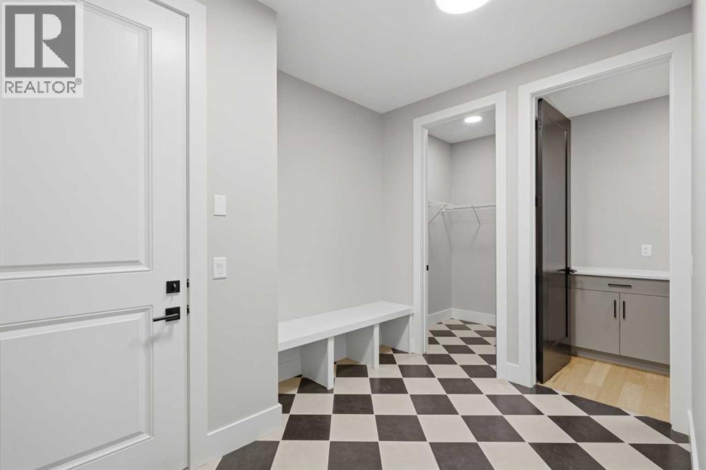 116 Greenwich Heath NW - Image 23