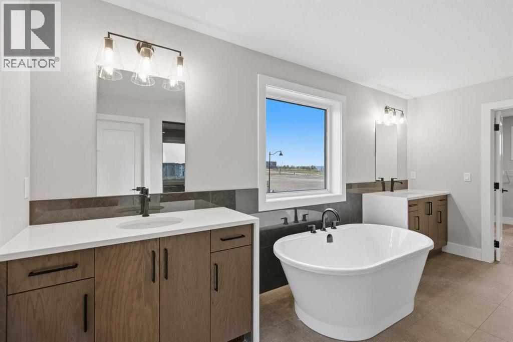 116 Greenwich Heath NW - 31