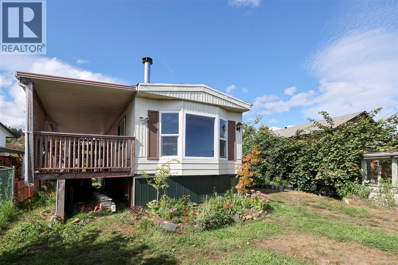 5580 Horne Street, Union Bay, British Columbia, V0R3B0, Union Bay, British Columbia — photo 4 of 5