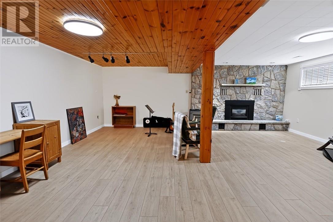 218 Anderson Drive - 23