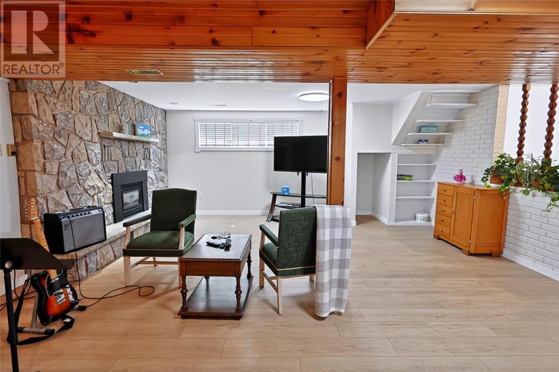 218 Anderson Drive - 24