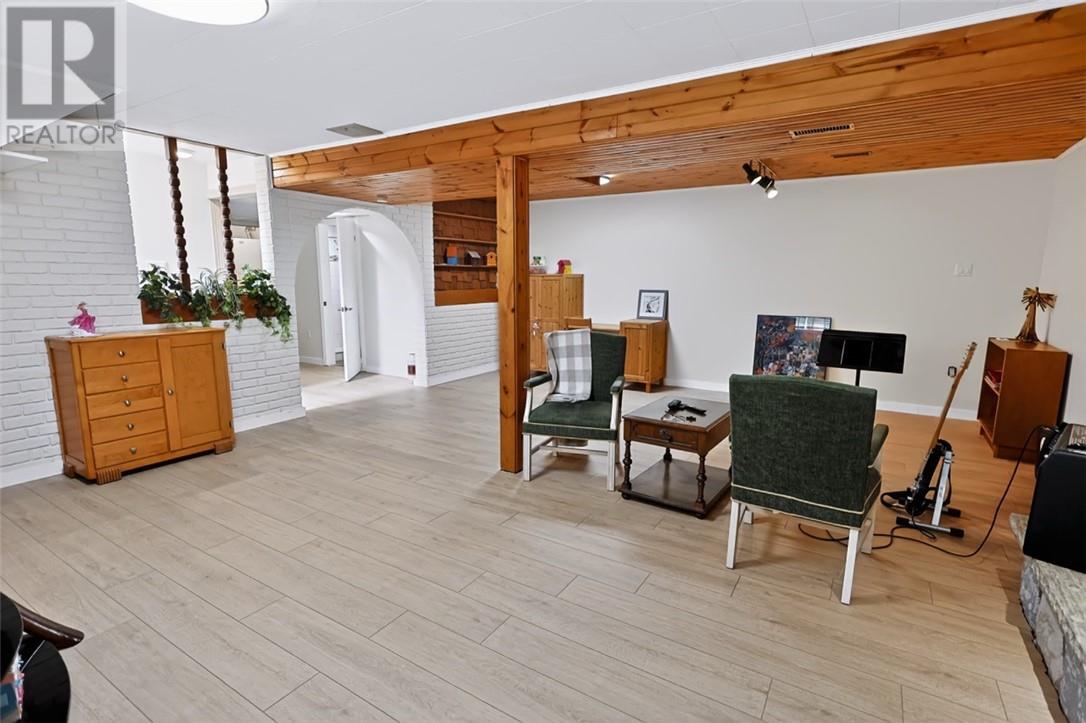 218 Anderson Drive - 26