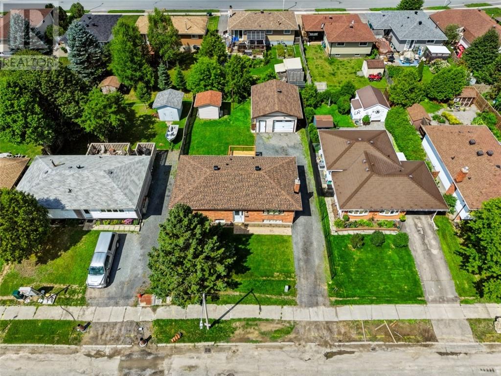 218 Anderson Drive - 46