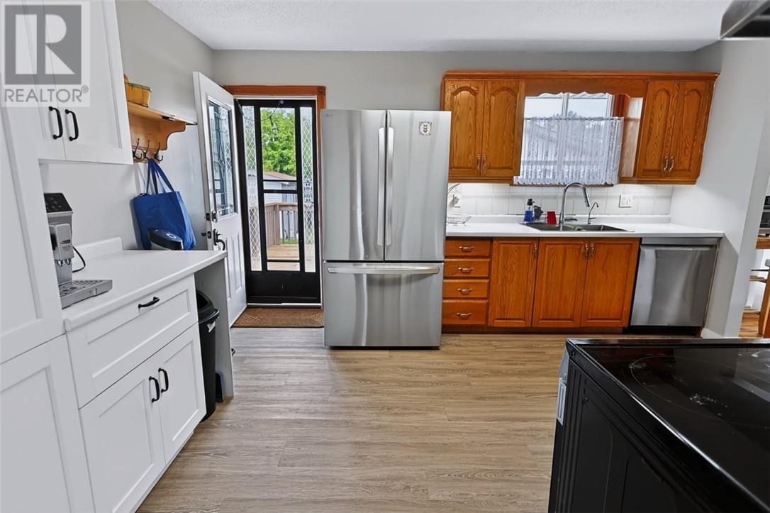 218 Anderson Drive - 8