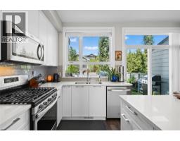 Kitchen - 13098 Shoreline Way Unit# 52, Lake Country, BC V4V0A8 Photo 7