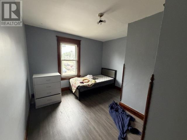 257 Alexandra ST - Image 18