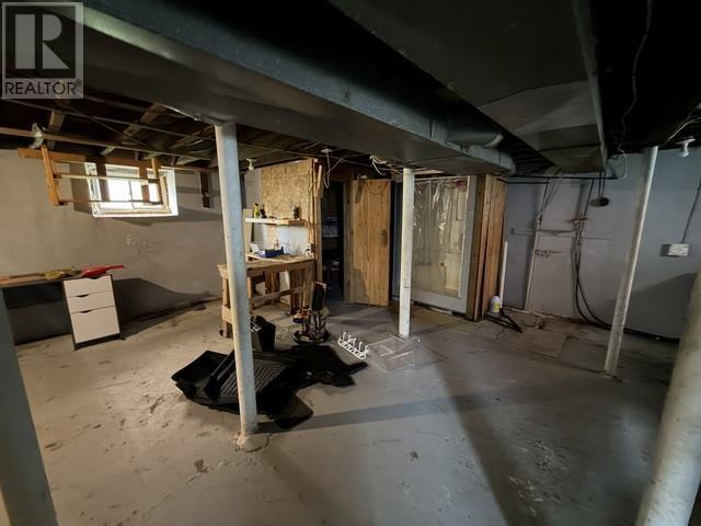 257 Alexandra ST - 24