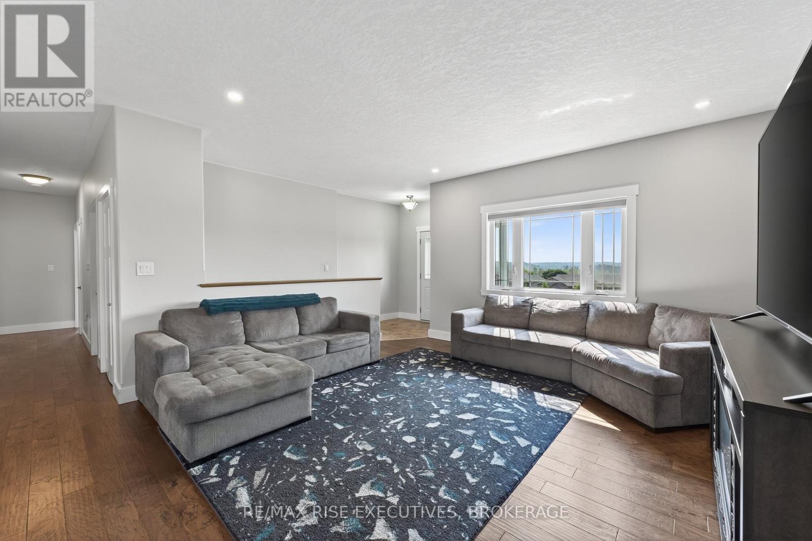 131 MORGAN DRIVE - Image 8
