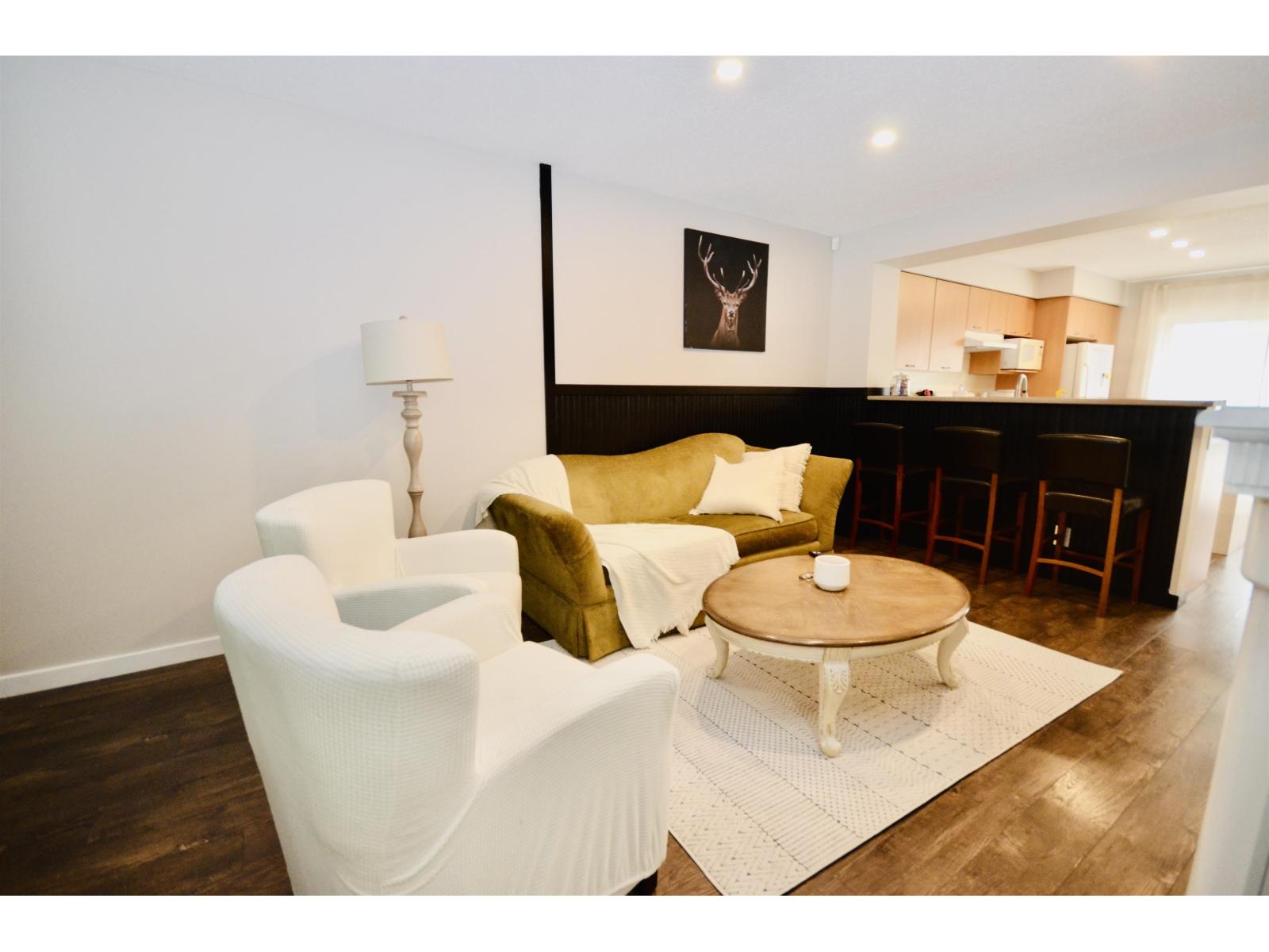 33 4401 BLAUSON BOULEVARD, Abbotsford
