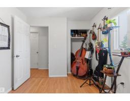 17005 95 St Nw, Edmonton, AB T5Z2A7 Photo 15