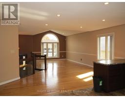 Family room - 101 Joanne Court, Leamington, ON N8H5N7 Photo 6