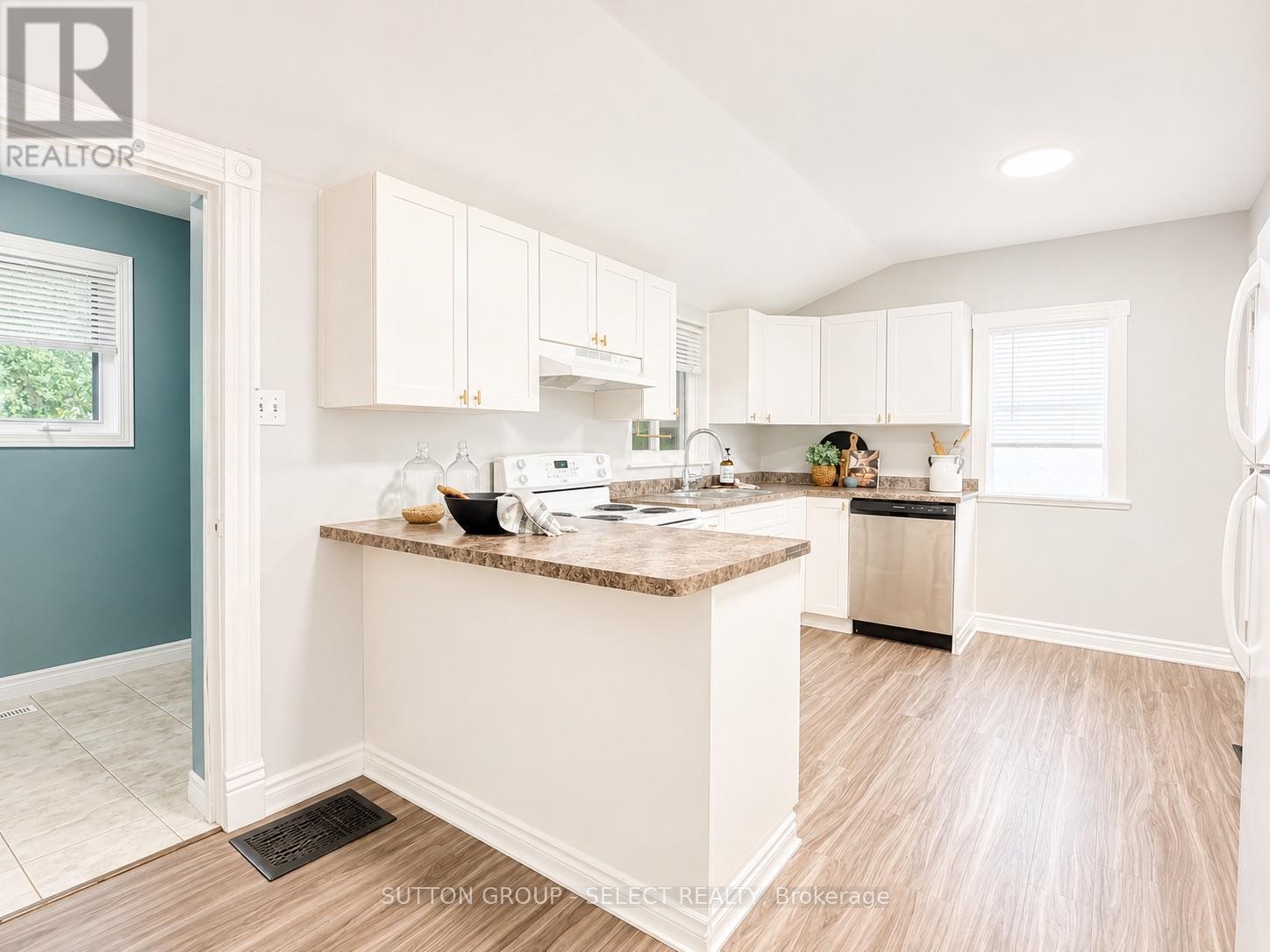14 ARTHUR STREET - Image 11
