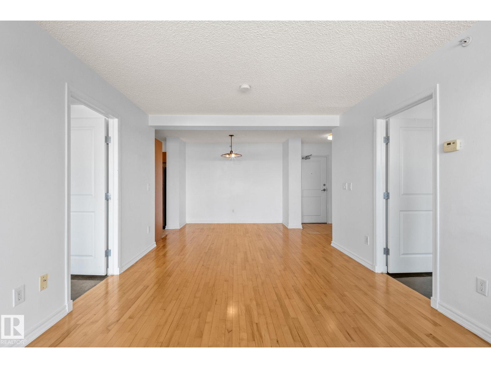 #905 10303 105 ST NW - 30