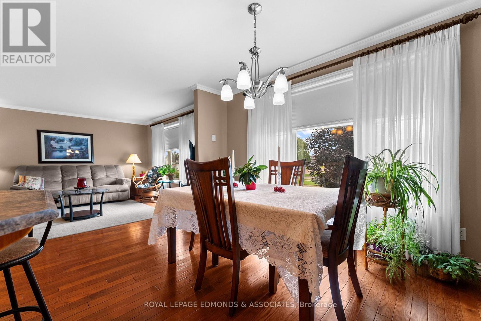 626 MOSS DRIVE - Image 13