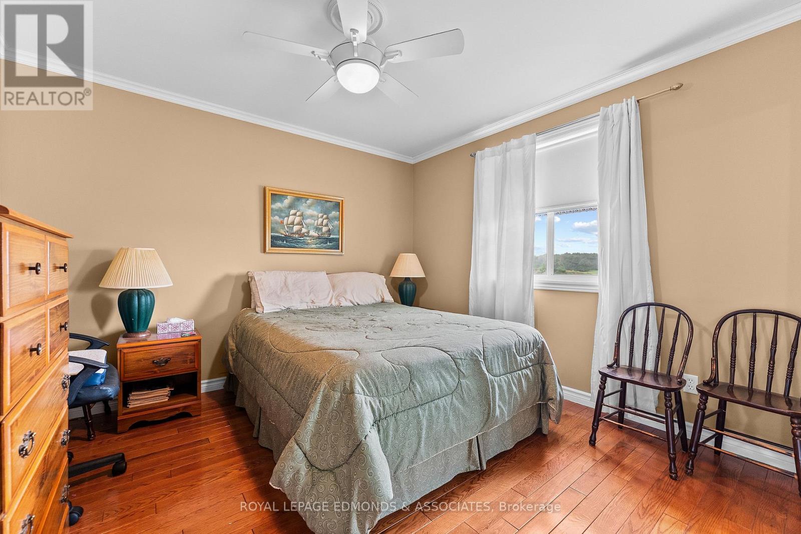 626 MOSS DRIVE - 21