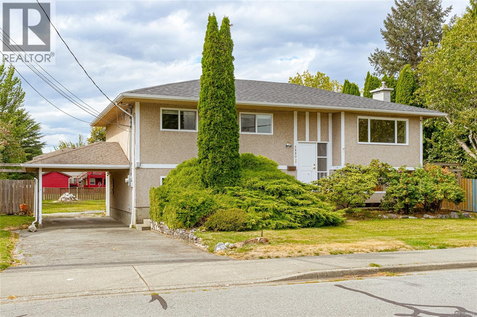 Property for sale at 5890 CHESTERFIELD Ave