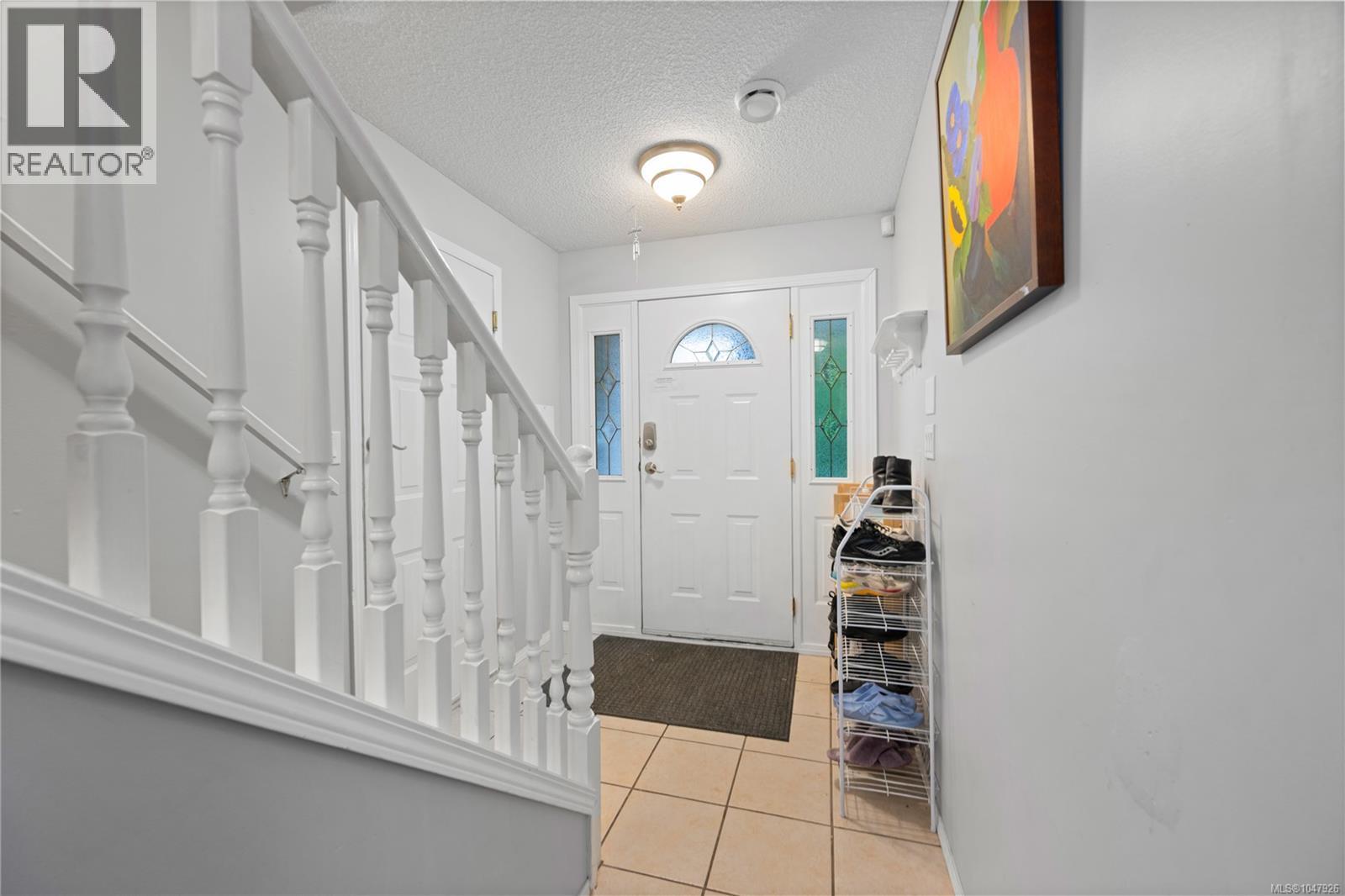 632 Howard Ave - Image 7