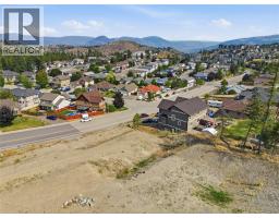 2017 Hugh Allan Drive, Kamloops, BC  Photo 7