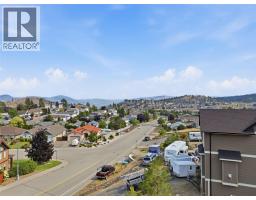 2017 Hugh Allan Drive, Kamloops, BC  Photo 12
