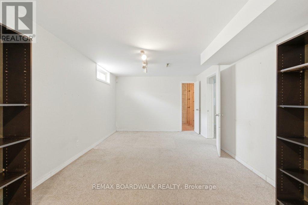 1279 ADIRONDACK DRIVE - Image 20