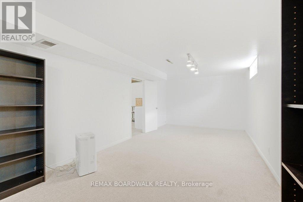 1279 ADIRONDACK DRIVE - Image 21