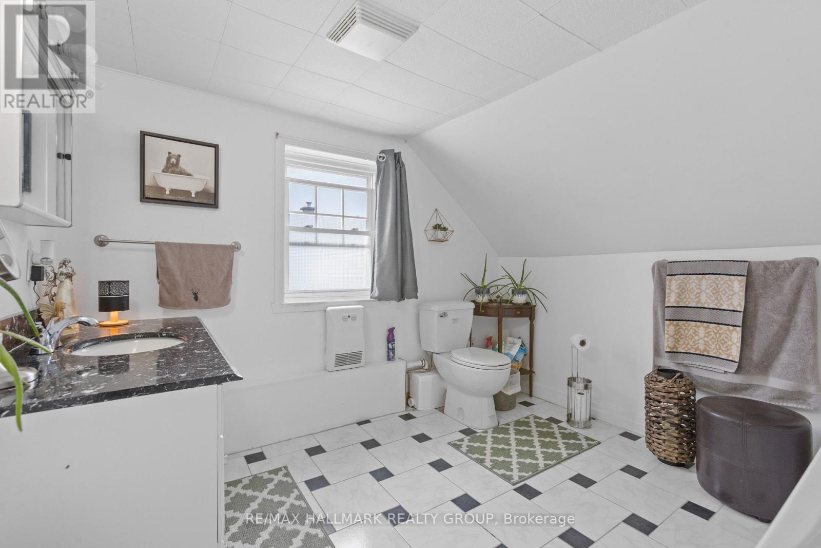 1127 LABROSSE ROAD E - 21