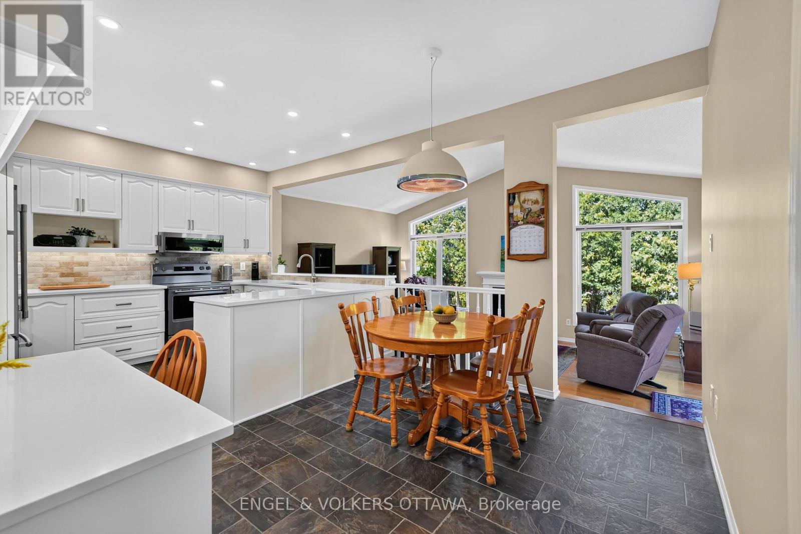 2812 HANK RIVERS DRIVE - Image 10